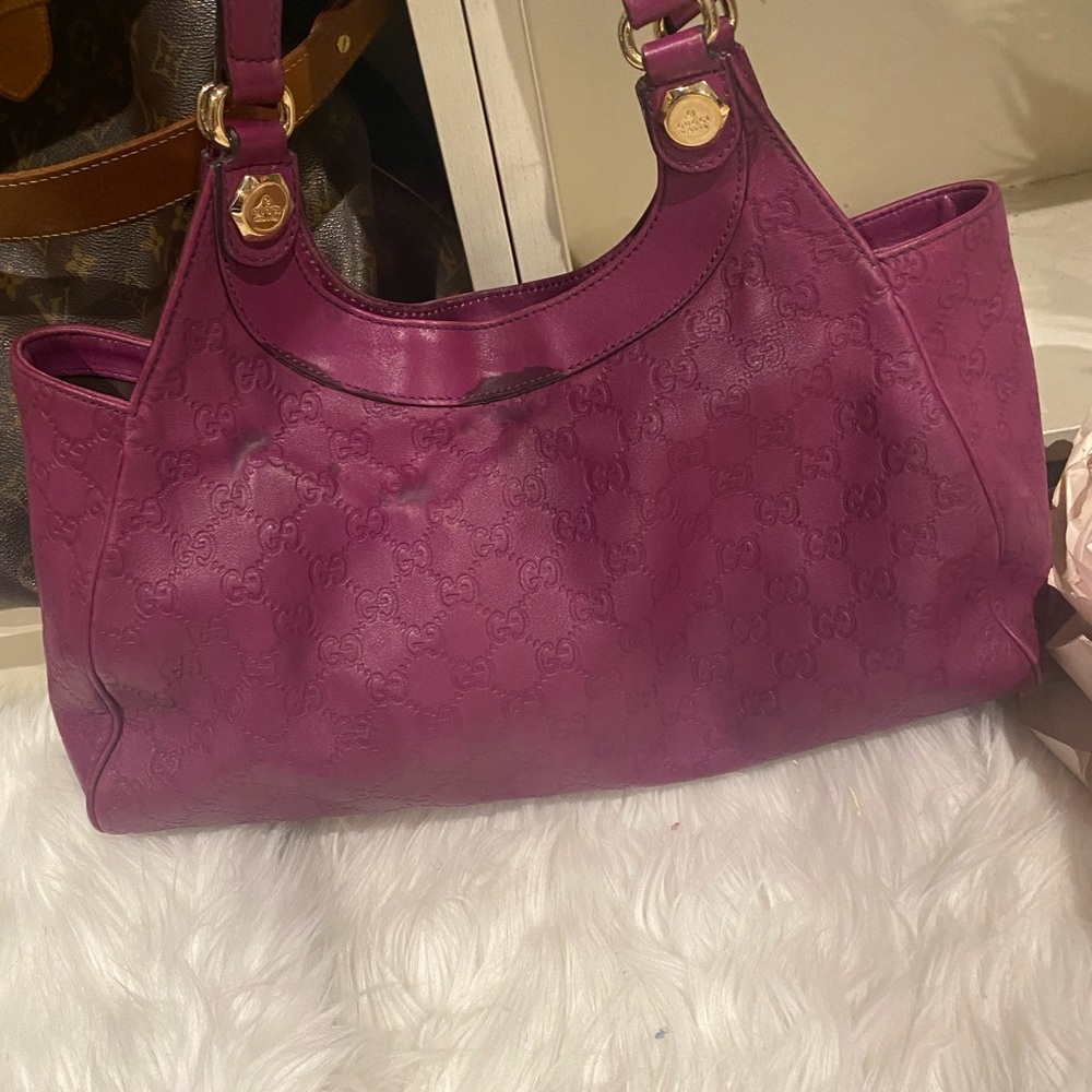 Purple Gucci leather monogram purse %100 Authentic - Picture 3 of 10